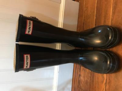 Black Hunter Boots, Kids Size 4–$25