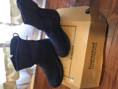 LL Bean Women's Suede Boots 