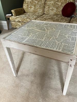 REDUCED:  Decorative Table--$20