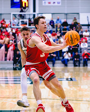 Jack Davidson shined at both ends of the court in the win over Illinois Wesleyan.