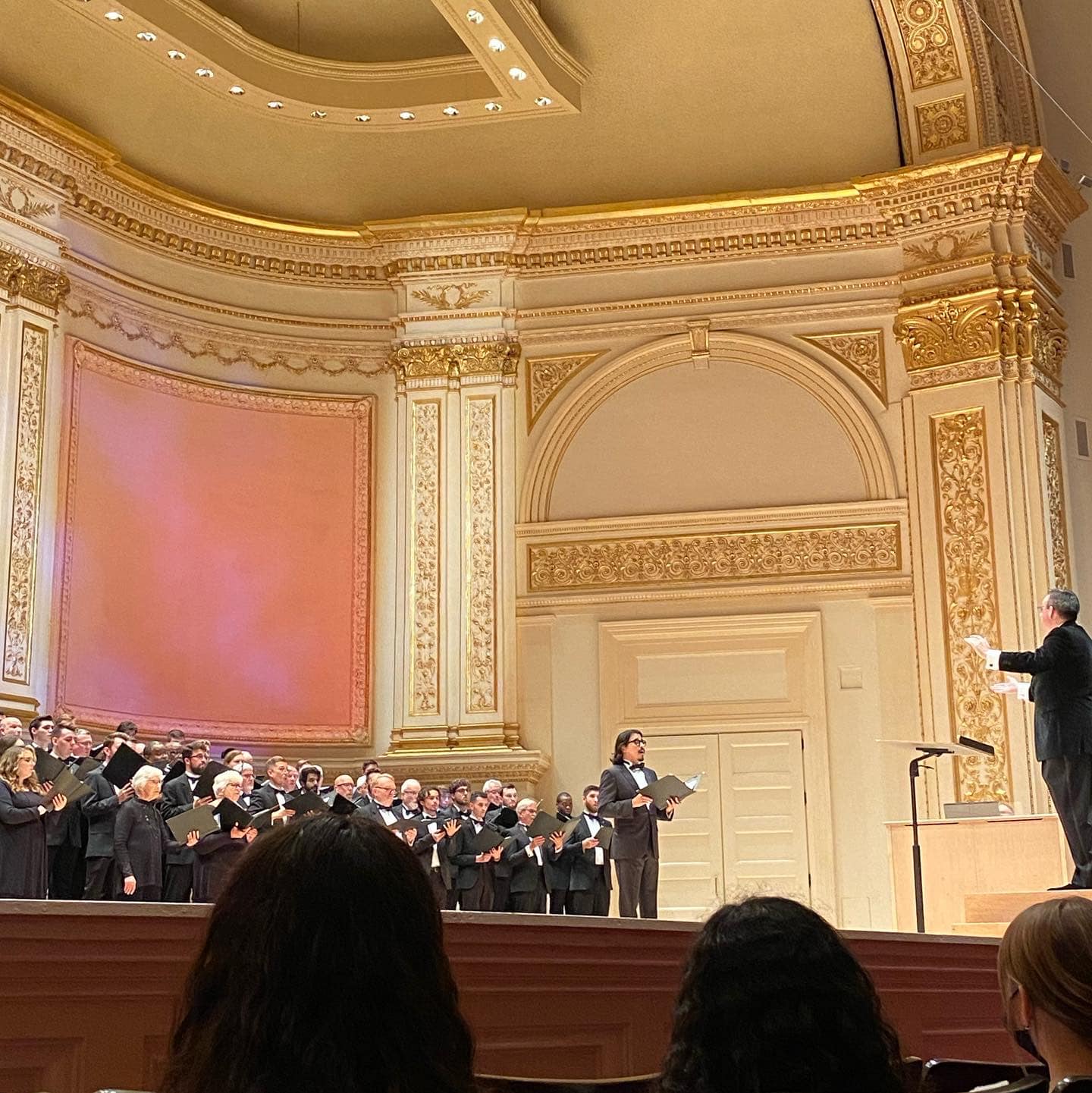 Reyna sang the tenor solos in Herbert Howells’ “Requiem.” 