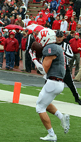 Drake Christen catches a 13-yard TD pass.