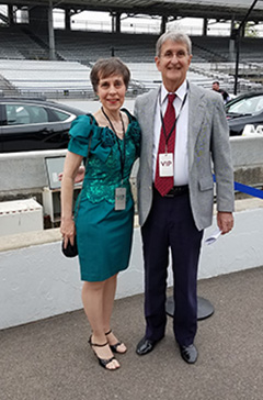 Drs. Elizabeth Bowman and Philip Coons ’67. 