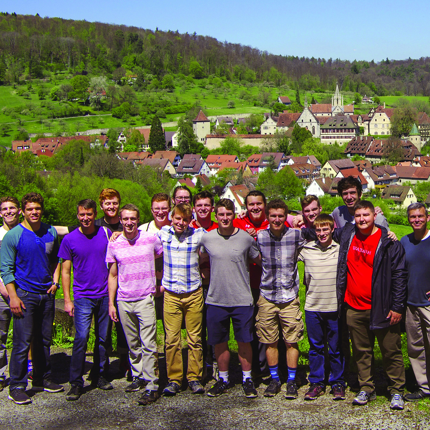 Professors Brian Tucker &rsquo;98 (third from left) and Greg Redding &rsquo;88 with a group of students on the 2017 immersion in Tubingen.