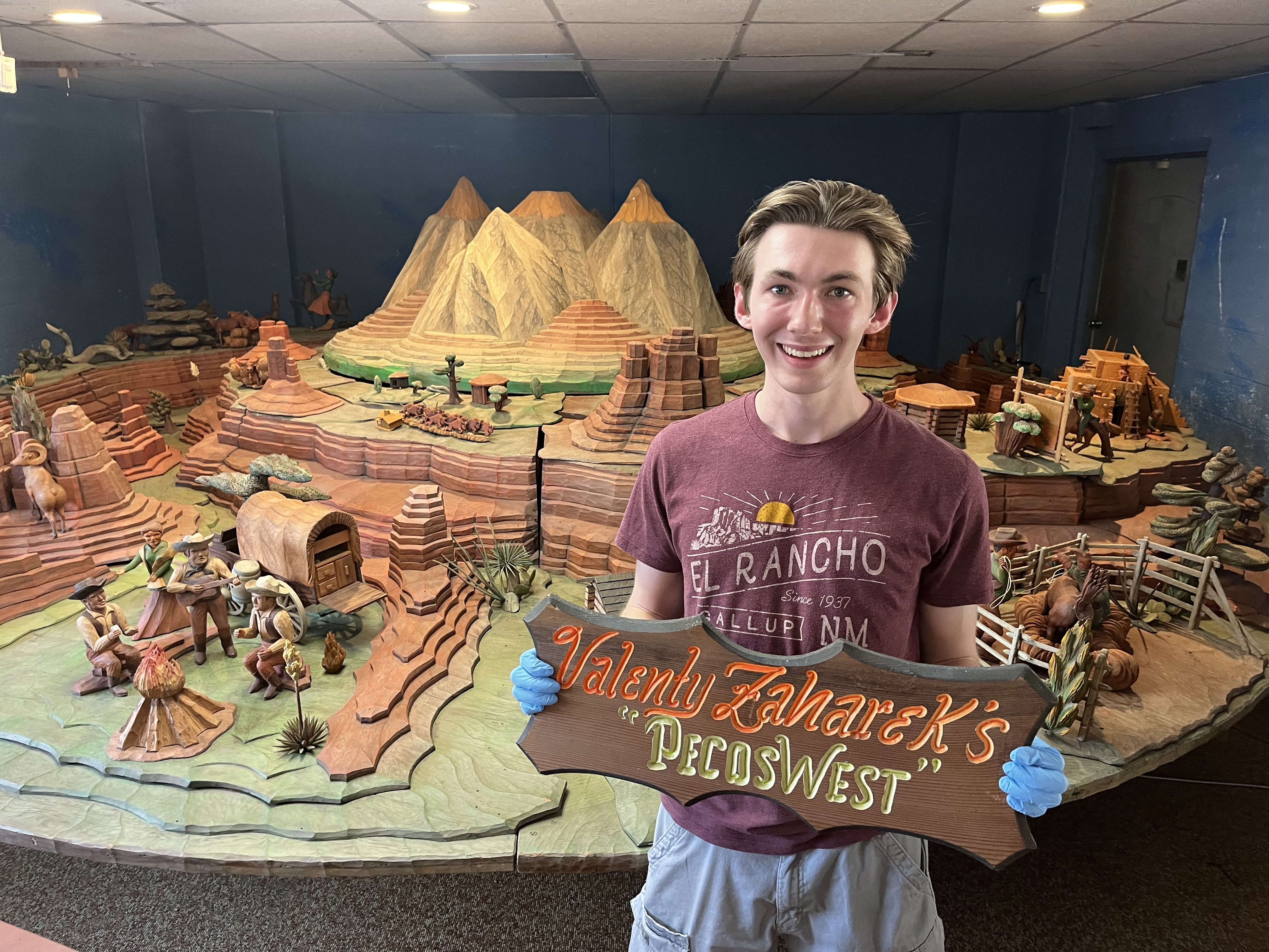 Jacob Monninger ’24 with one of his favorite museum features, the Pecos West. The cyclorama is a rotating panoramic scene reflecting artist Valenty Zaharek’s view of the Wild West, assembled from redwood, aspen, and pine. It is 18 feet wide, with over 100 different wood carvings and weights over 3,000 pounds.