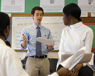 Jeremy Robinson '04, a distinguished English teacher in Chicago.