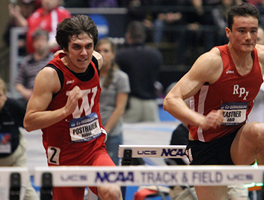 Posthauer running in 2013 Indoor Championships