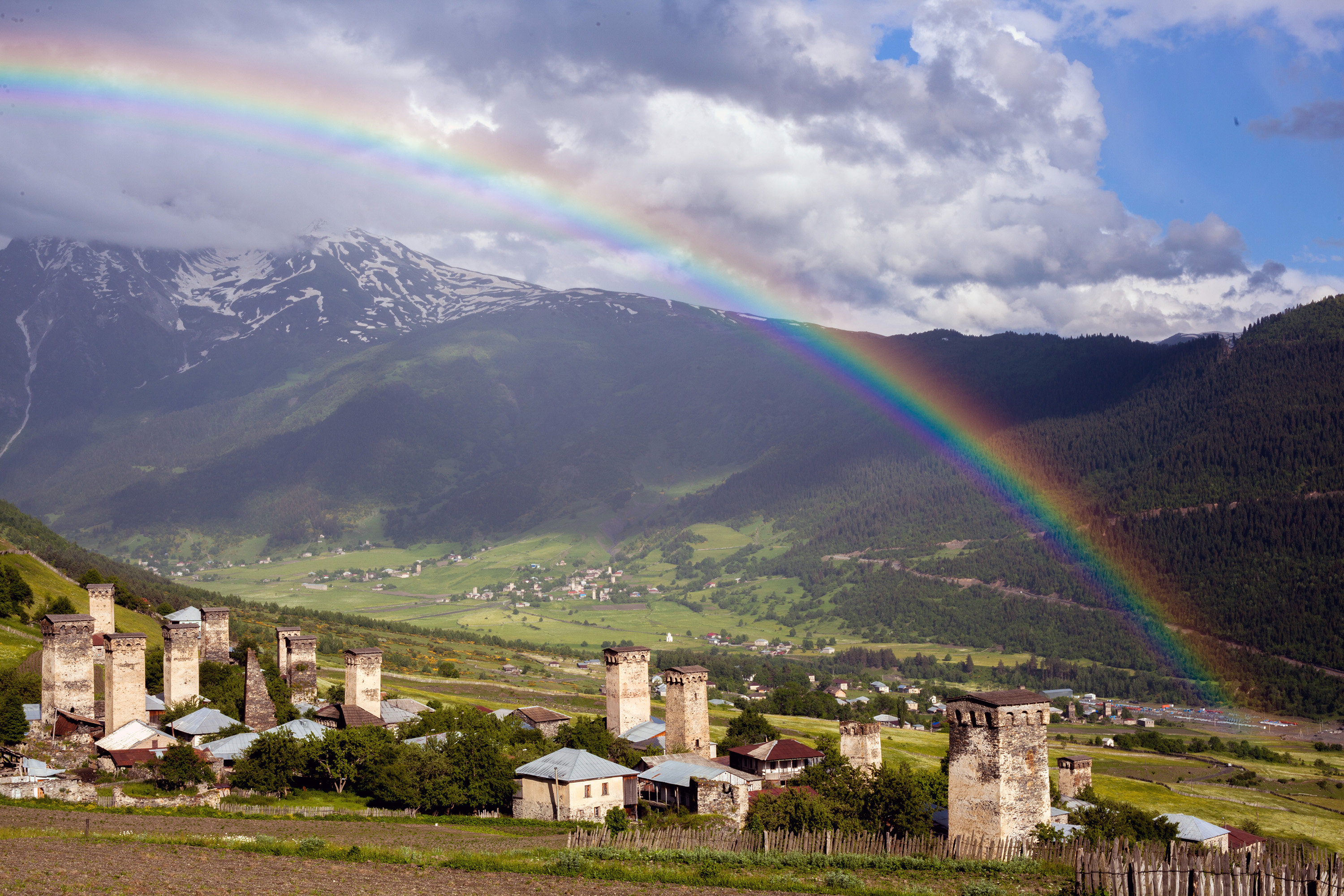 Part of the TCT initiative includes building two intersecting trail corridors that connect the Greater and Lesser Caucasus and the Black and Caspian Seas. 