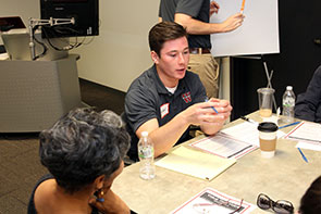 Michael Lumpkin '18 facilitates a discussion.